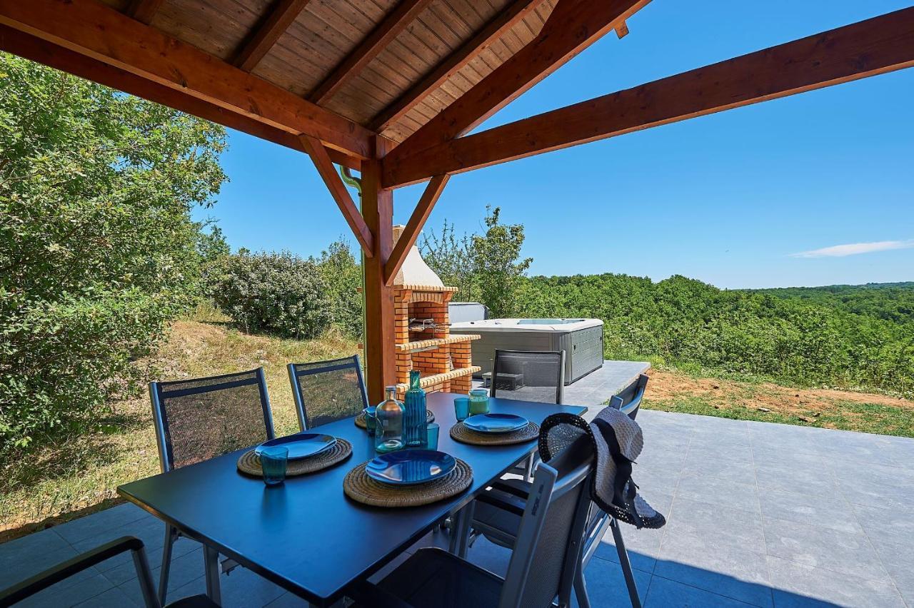 Francecomfort - Village Des Cigales Mauroux  Экстерьер фото
