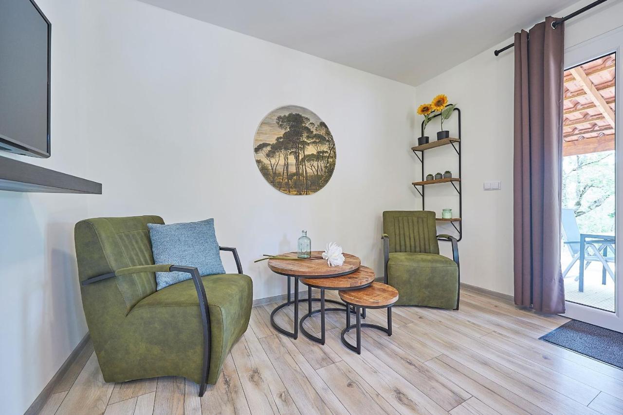 Francecomfort - Village Des Cigales Mauroux  Экстерьер фото